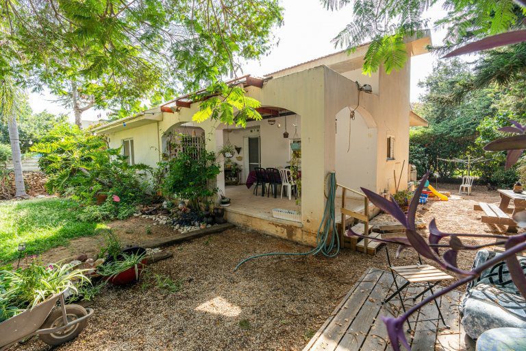 WhatsApp Image 2022-09-01 at 21.06.48 (1)