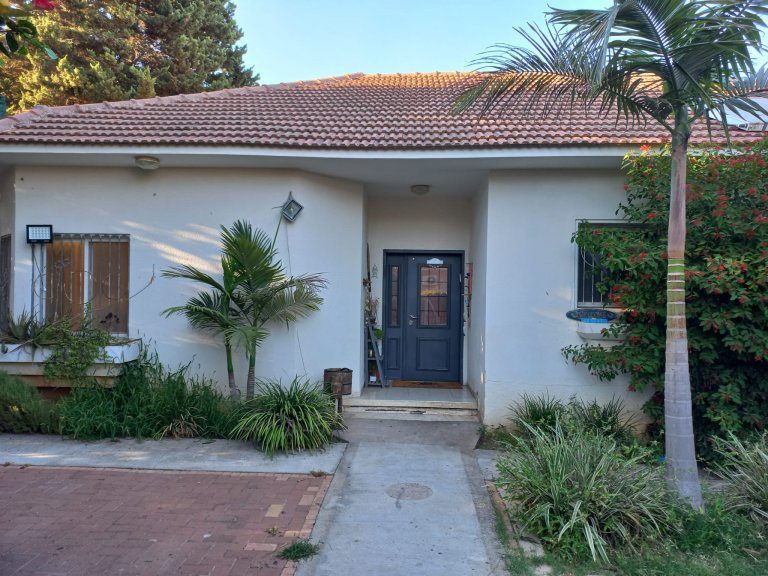 WhatsApp Image 2022-09-13 at 11.51.43