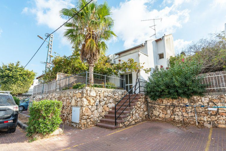 WhatsApp Image 2022-10-02 at 7.26.01 PM